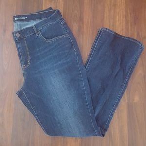 Old Navy Size 16 Boot Cut Curvy MidRise Jeans